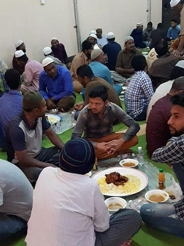 من مشاريعنا الرمضانية لعام ١٤٤٠ مشروع إفطار صائم يقدم من خلال الأسر المنتجة